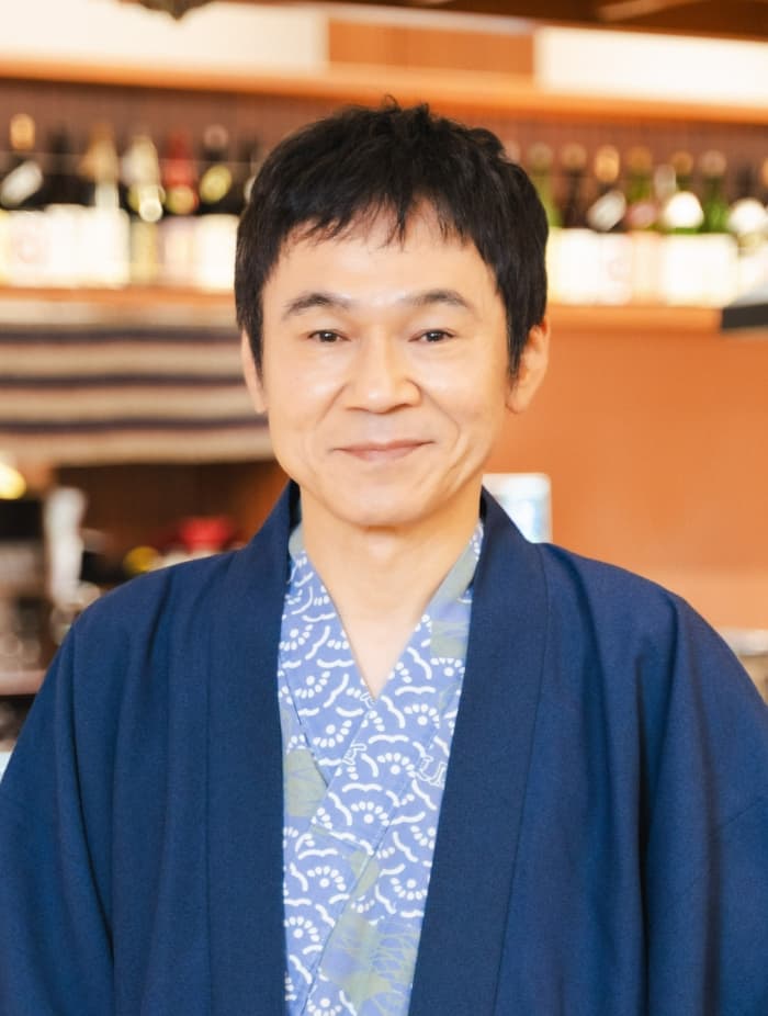 山岡 義正役の甲本 雅裕さん