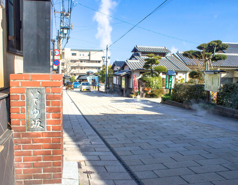 レトロが息づく別府・鉄輪温泉で 私をほぐす、素(す)っぴん旅|にっぽん旅めぐり