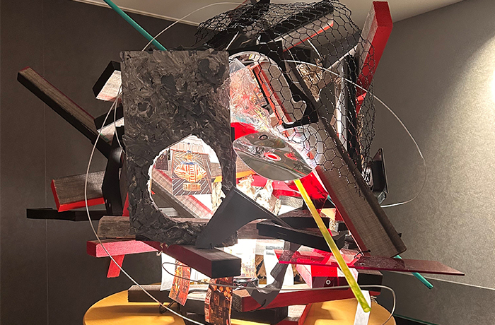 アートを通して旅行先の産業とSDGsに触れる本来は捨てられてしまう「地域のもの」をアートに再生し展示