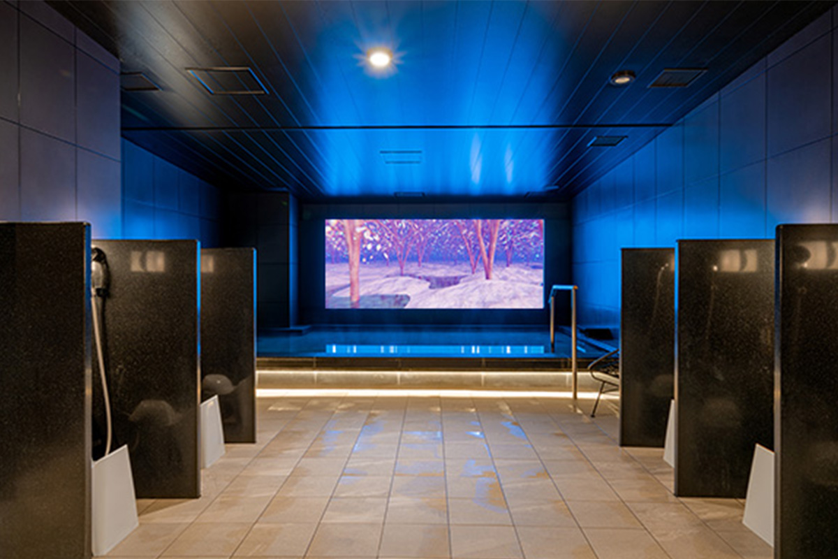 【福岡・ホテル×アート】大浴場で「ととのう」没入型デジタルアート体験。