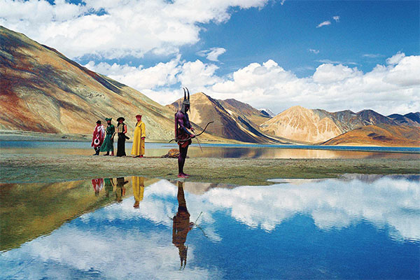 “映画”と“食”が交差する没入型イベント『CROSS CINEMA DISCOVERY』2026年度上映作品決定