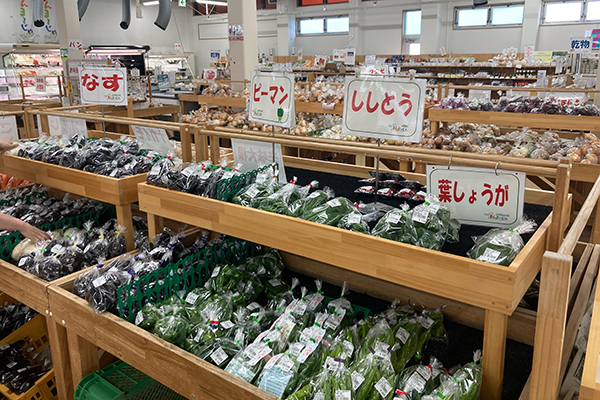 まんま～じゃ野菜売り場